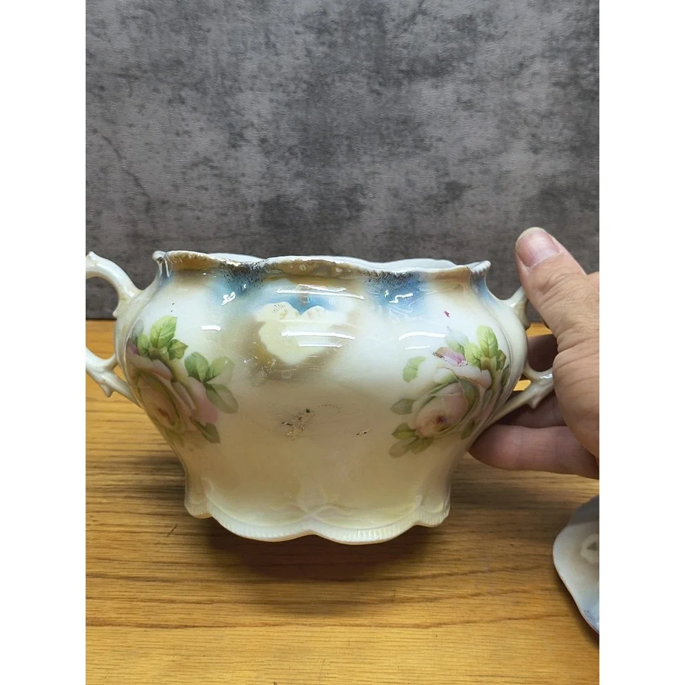 ANTIQUE GERMAN PORCELAIN LIDDED‎ SUGAR JAR